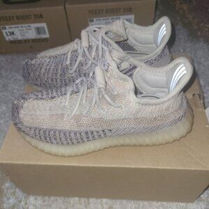 Yeezy Boost ash pearl 350 v2 kids 12.5 sneakers